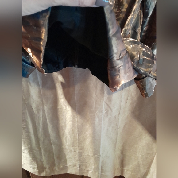 Jr Nights by Carol Lin . Size 8 - Picture 9 of 14